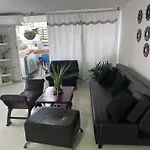 Lindo Apartamento De 3 Alcobas Y De Dos Comodo Para Una Linda Estadia En Cartagena