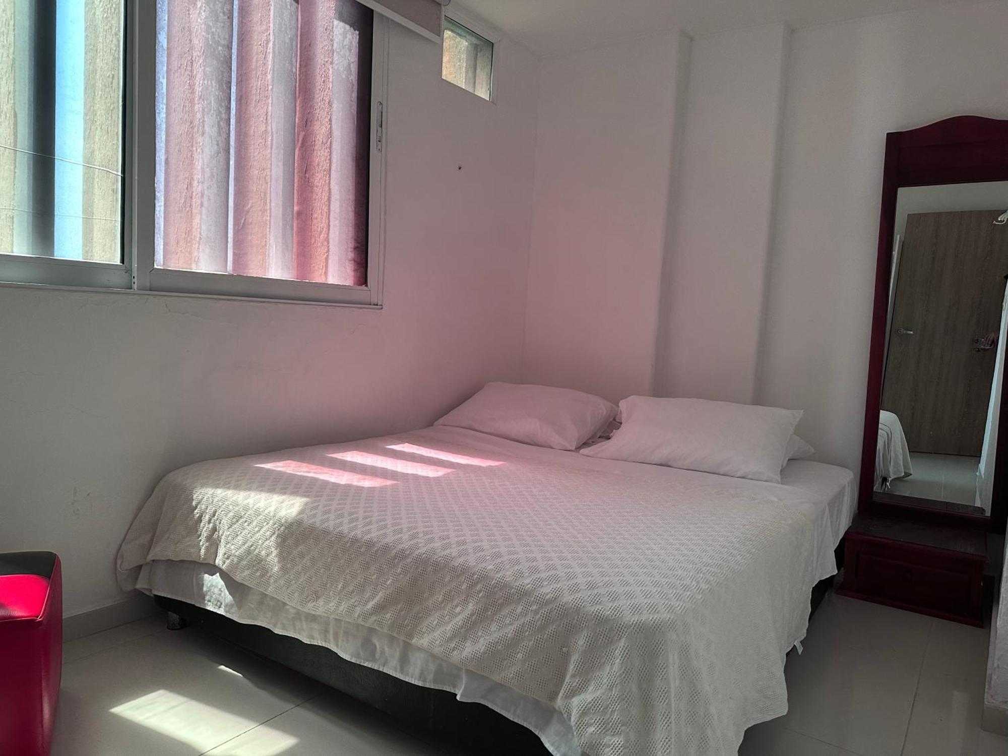 Lindo De 3 Alcobas Y De Dos Comodo Linda En *