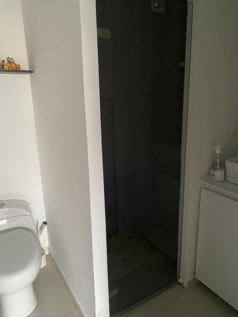 Lindo De 3 Alcobas Y De Dos Comodo Linda En